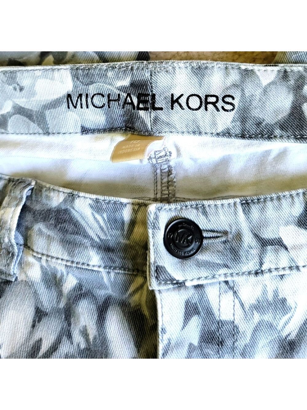 Michael Kors Wildflower Skinny Jeans Size 10